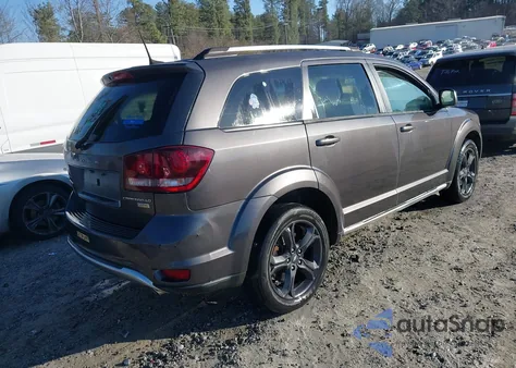 2019 Dodge Journey Crossroad z USA, uszkodzony, nr VIN 3C4PDCGG3KT778533